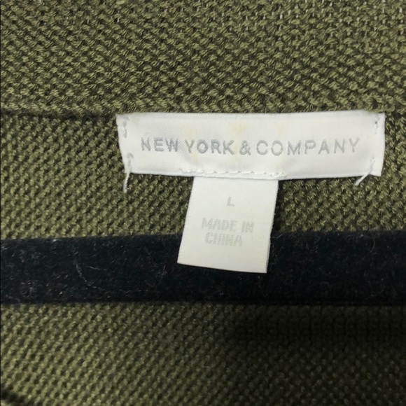 Sweater - Picture 2 of 3